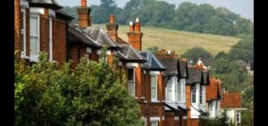 Read more about the article UK House Prices Projected to Rise Through Year Following July Surge